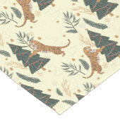 Kerstbomen en tijgerpatroon op beige korte tafelloper (Hoek)