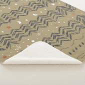 kerstbomen, sterren en sneeuwvlokken in rood, grij sherpa deken (3/4)