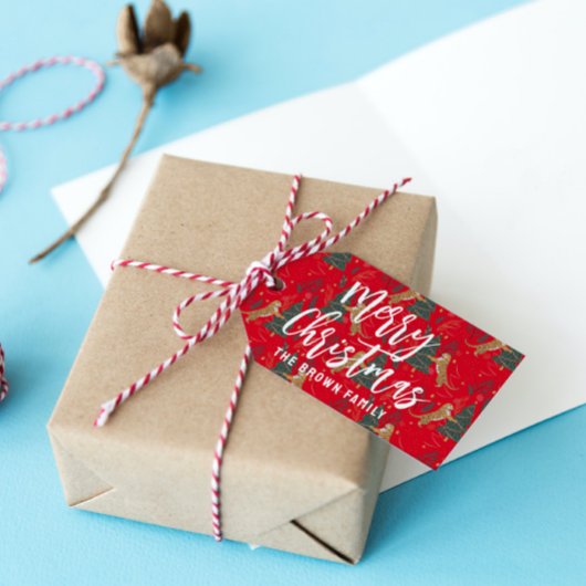 Kerstbomen & tijgers patroon rode achtergrond cadeaulabel