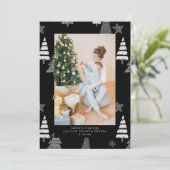 kerstbomen zwart wit patroon, aangepast feestdagenkaart (Staand voorkant)