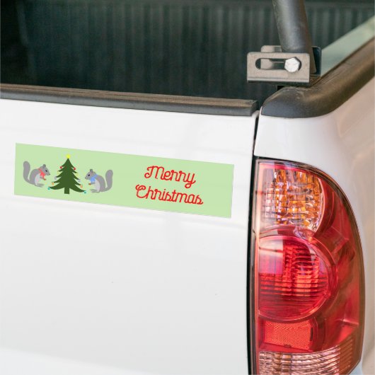 Kerstboom Decorating Eekhoorns Custom Bumpersticker (Op Truck)