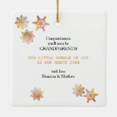 Kerstboom en binnenkort een gezin van drie keramisch ornament (Achterkant)