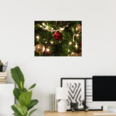 Kerstboom I Vakantie  groen en rood Poster (Thuiskantoor)
