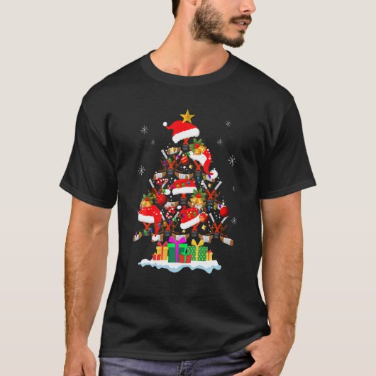 Kerstboom Ice Hockey Ball Santa Hat Funny Xma T-shirt (Voorkant)