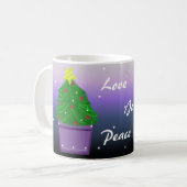 Kerstboom in een Paarse plant Koffiemok (Voorkant links)