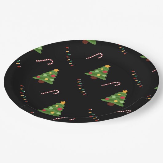 Kerstboom in zwart papieren bordje (Gekanteld)