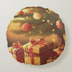 Kerstboom met gouden cadeaus rond kussen