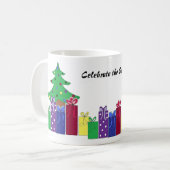 Kerstboom met ingepakte cadeaus koffiemok (Voorkant links)
