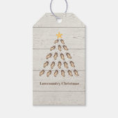 Kerstboom met lage oosterlengte op houten plaat cadeaulabel (Voorkant)