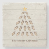 Kerstboom met lage oosterlengte op houten plaat stenen onderzetter (Voorkant)