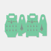 kerstboom met versiering van rode bogen en met kun bedankdoosjes (Uitgevouwen)