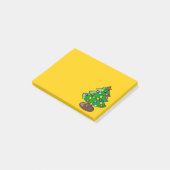 Kerstboom op geel artikel post-it® notes (Schuin)