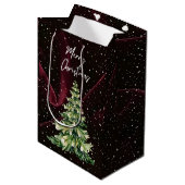 Kerstboom op rode fluwelen achtergrond medium cadeauzakje (Voorkant Gekanteld)