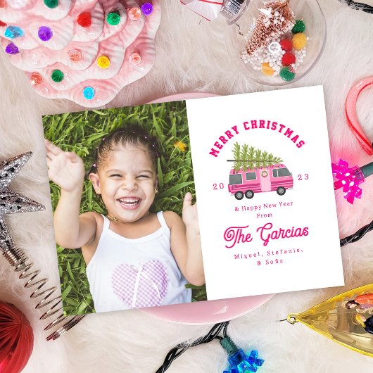 Kerstboom op Roze RV Foto Feestdagenkaart