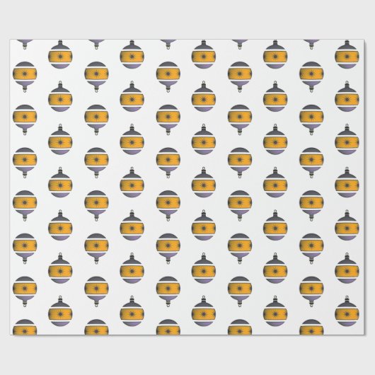 Kerstboom Ornamenten Goud Zilver op Wit Cadeaupapier (Vlak)