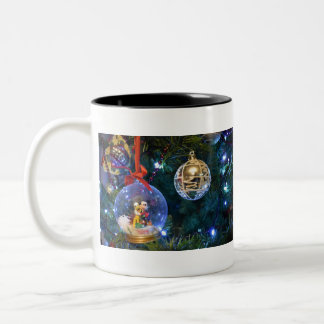 Kerstboom versiering kerstbal 2 tweekleurige koffiemok