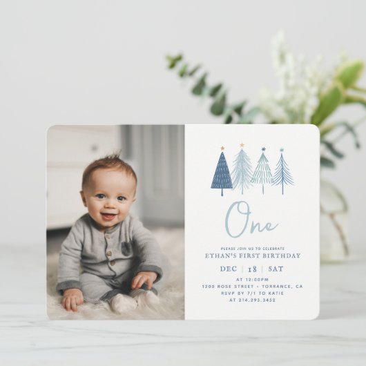 Kerstboom Winter Jongen 1e Verjaardag Foto Kaart (Staand voorkant)