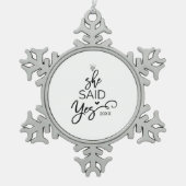 Kerstboom zei ze ja ingesloten tin sneeuwvlok ornament (Voorkant)