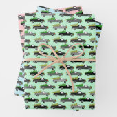 kerstboombomen met grote pasteivariëteit inpakpapier vel (In situ)