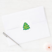 Kerstboomgezicht Ronde Sticker (Envelop)