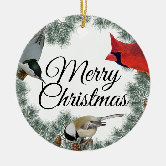 kerstboomkardinaal Nuthatch Chickadee Pine Keramisch Ornament (Voorkant)