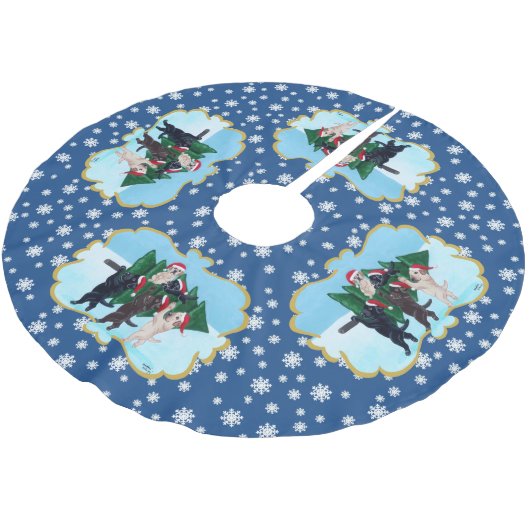 Kerstboomlabradors in het sneeuwveld kerstboom rok (Gekanteld)