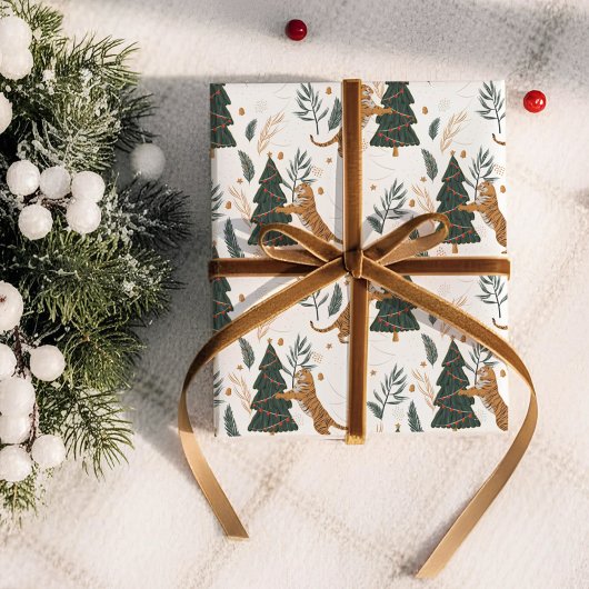 kerstboompapier met tijgerovervulling cadeaupapier