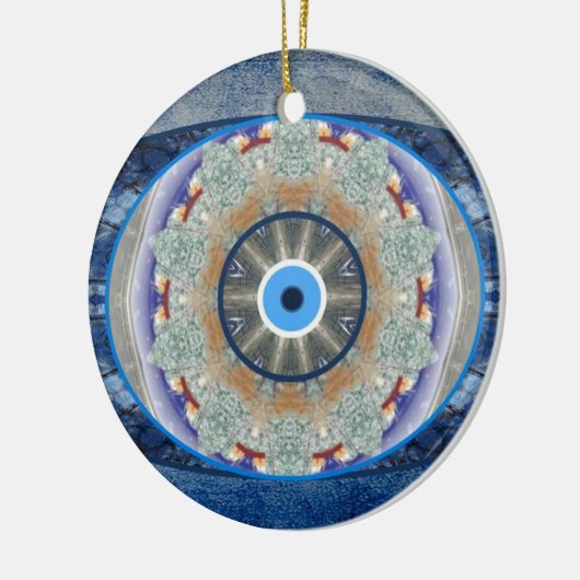 kerstboomversiering voor de bescherming van "boze  keramisch ornament (Links)