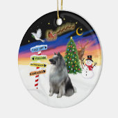 Kerstbord - Keeshond #1 Keramisch Ornament (Links)