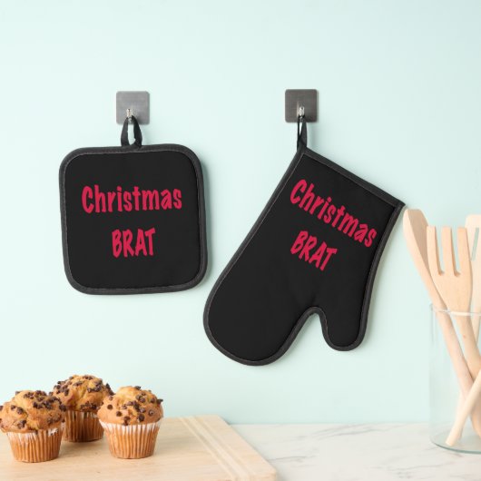 Kerstbrat rood op zwart ovenwant & pannenlap set (Insitu(Ophanging))