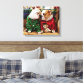 Kerstbulledogs in Sweaters Canvas Afdruk (Insitu (Slaapkamer))