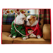 Kerstbulledogs in Sweaters Groot Cadeauzakje (Voorkant)