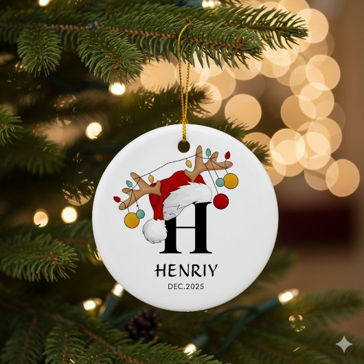 Kerstcadeau met eigen letter naam keramisch ornament