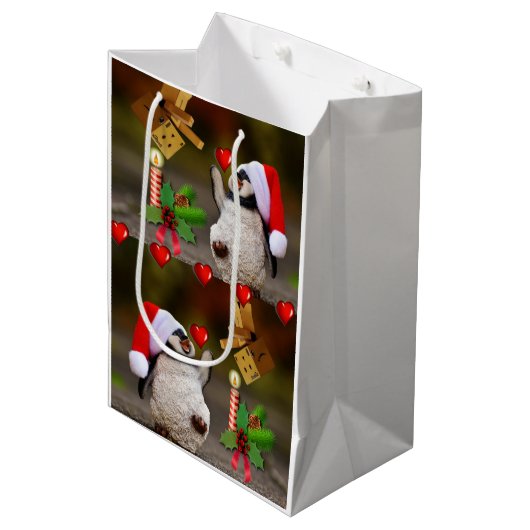 Kerstcadeau Pengiun Medium Cadeauzakje (Voorkant Gekanteld)