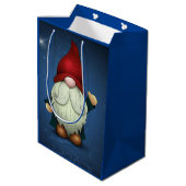 kerstcadeau voor Gnome Gift Medium Cadeauzakje (Achterkant Gekanteld)