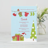 kerstcadeautje Babyjongen uitgenodigd Kaart (Staand voorkant)