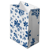 kerstcadeautjes snowflakes medium cadeauzakje (Voorkant Gekanteld)