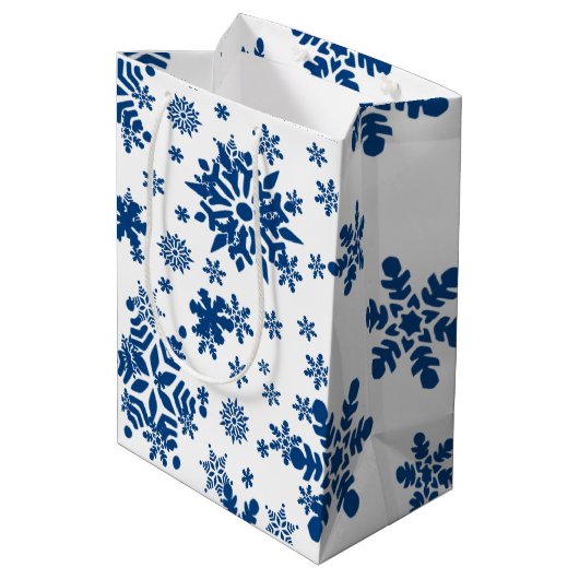 kerstcadeautjes snowflakes medium cadeauzakje (Achterkant Gekanteld)