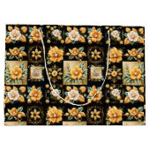 Kerstcollage met gouden en witte bloemen groot cadeauzakje (Achterkant)