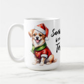 Kerstdag Puppy Draag Santa Claus Outfit Koffiemok (Links)