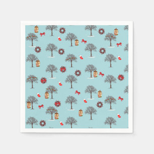 Kerstdecoraties en bomen onder sneeuw servet