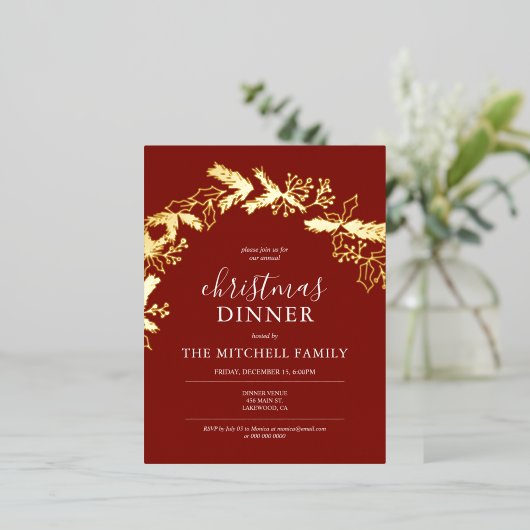 kerstdiner Berry Leaves Red Folie Uitnodiging Briefkaart (Staand Voorkant)