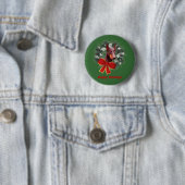Kerstdoberman Wreath Bow Holiday Button Pin (In situ)