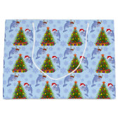 kerstdolfijn in zeeweddenschap met boompatroontas groot cadeauzakje (Voorkant)