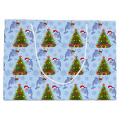 kerstdolfijn in zeeweddenschap met boompatroontas groot cadeauzakje (Achterkant)