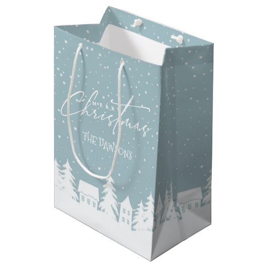 Kerstdorp Winter Sneeuw Vakantie Gift Bag Medium Cadeauzakje (Voorkant Gekanteld)