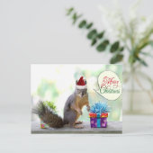kersteekhoorn met kerstcadeautjes feestdagenkaart (Staand voorkant)