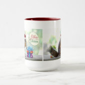 kersteekhoorn met kerstcadeautjes mok (Midden)