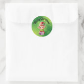 Kerstelf met groene achtergrond ronde stickers (Tas)