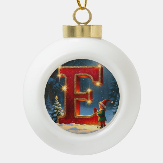 Kerstelf met letter E op maat gemaakt beginletter Keramische Bal Ornament (Voorkant)